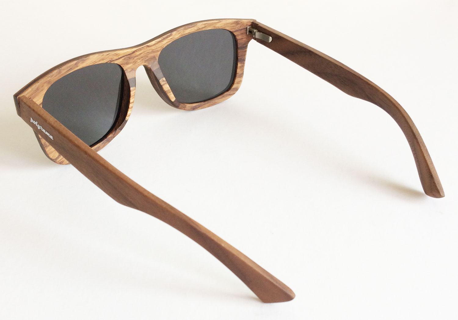 Walnut wood sunglasses with polarized lenses
